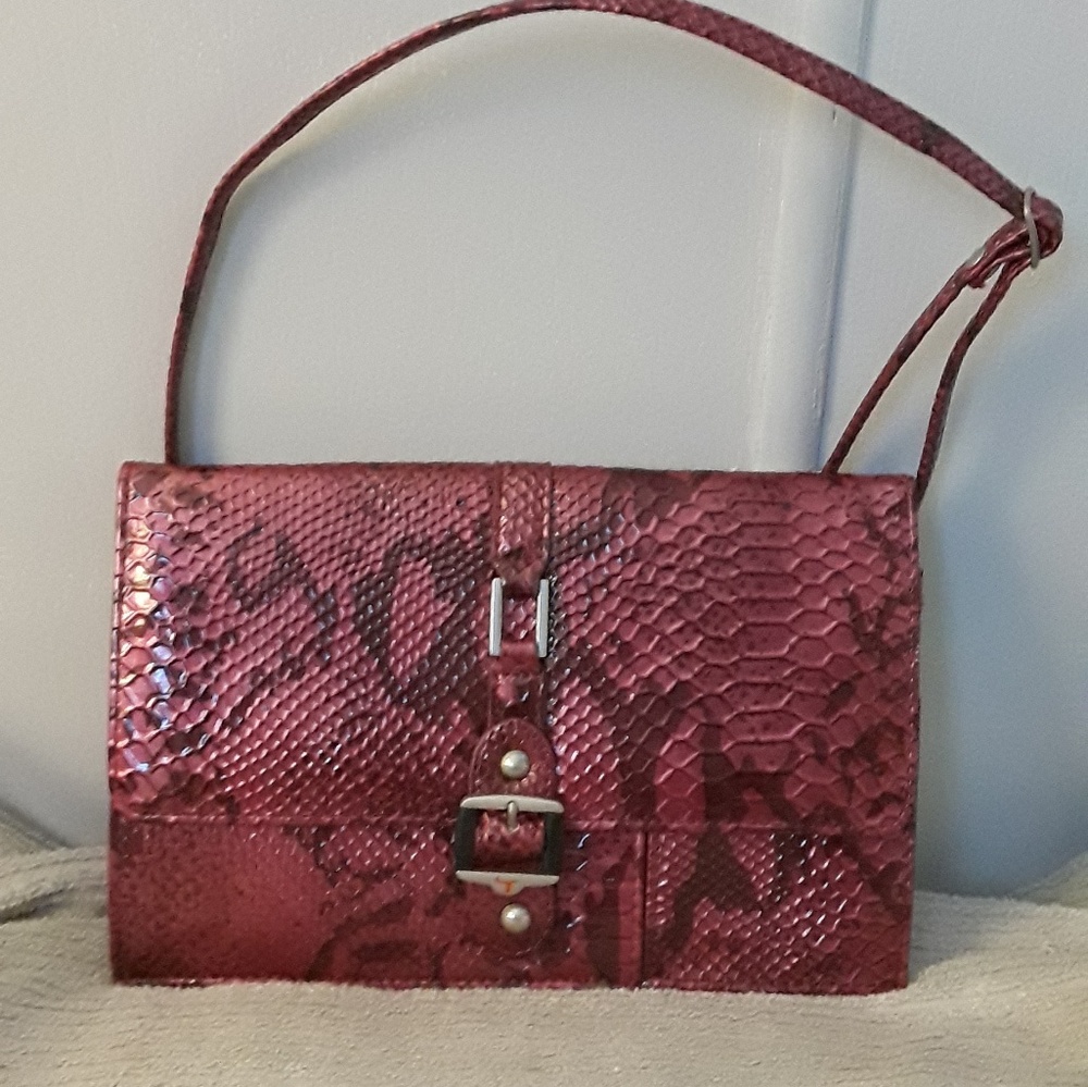 Maroon snakeskin print small shoulder/clutch